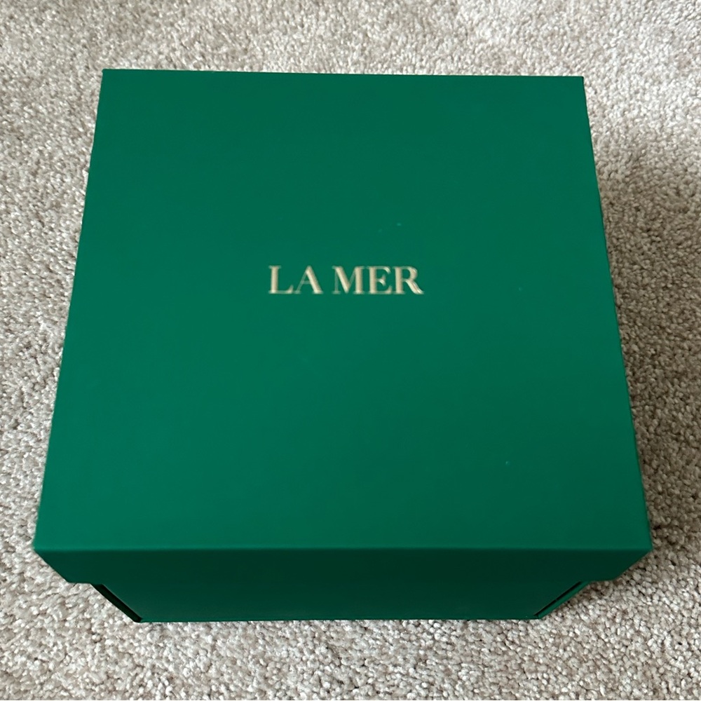 LA MER Gift Box